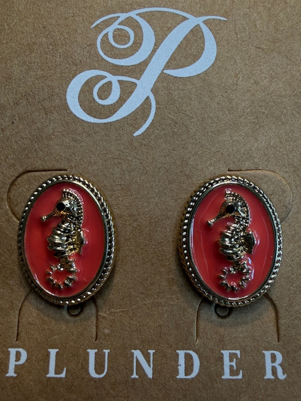 Plunder Seahorse Cameo Earrings - Coral & Gold